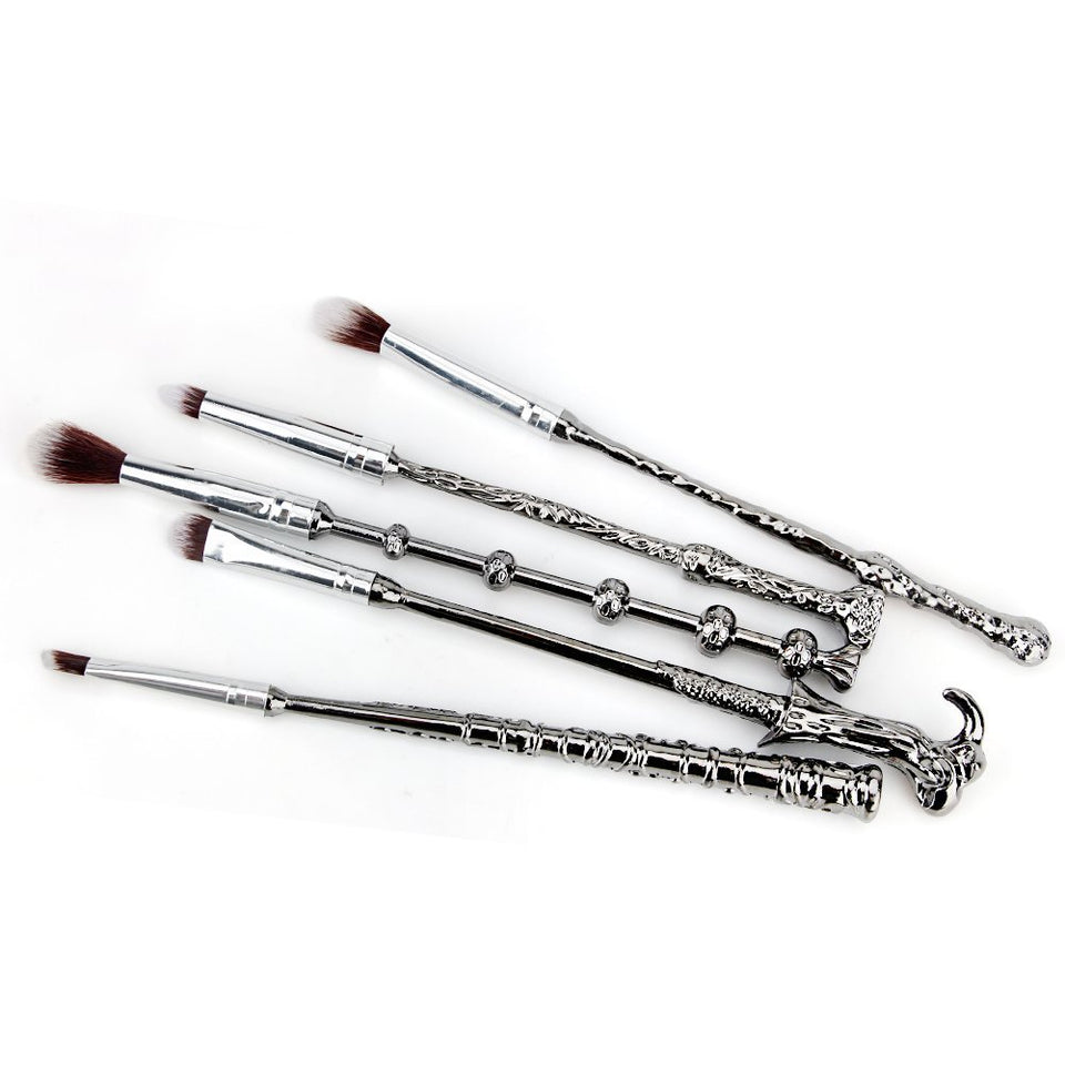 La Sante METAL Wizard Wand Potter Makeup Brushes with Gift Bag for Makeup 5pcs Magic Eye Shadow Eyeliner Blending Pencil Lip Brush Beauty Tools